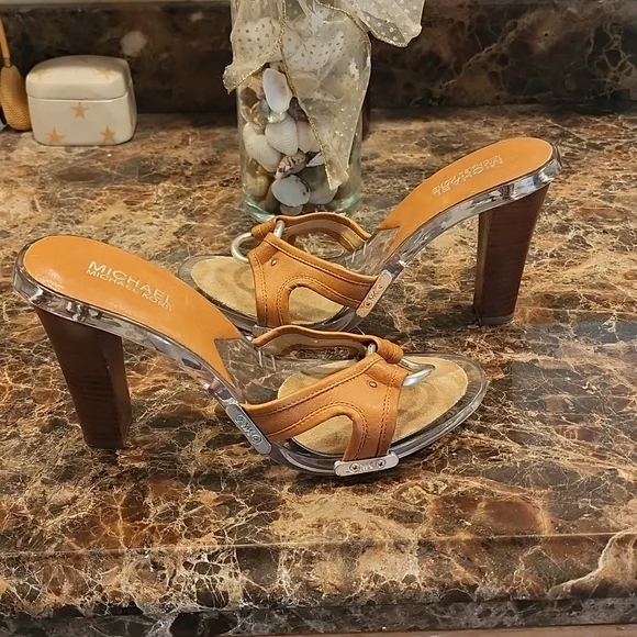 Michael Kors Lucite Slide Heels - Picture 3 of 7